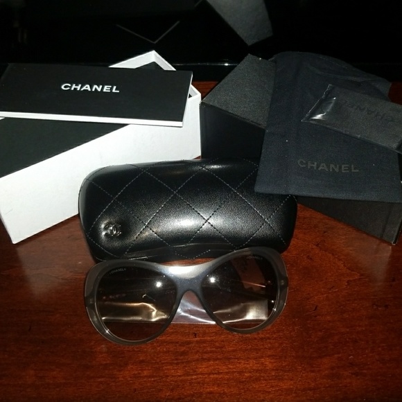 CHANEL Accessories - Chanel sunglasses